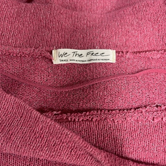 Free People We The Free Stay With Me Hacci Top Size Small in Raspberry Pink - Picture 12 of 13